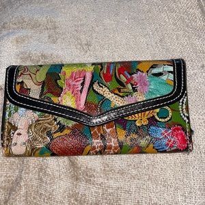 Sydney Love wallet